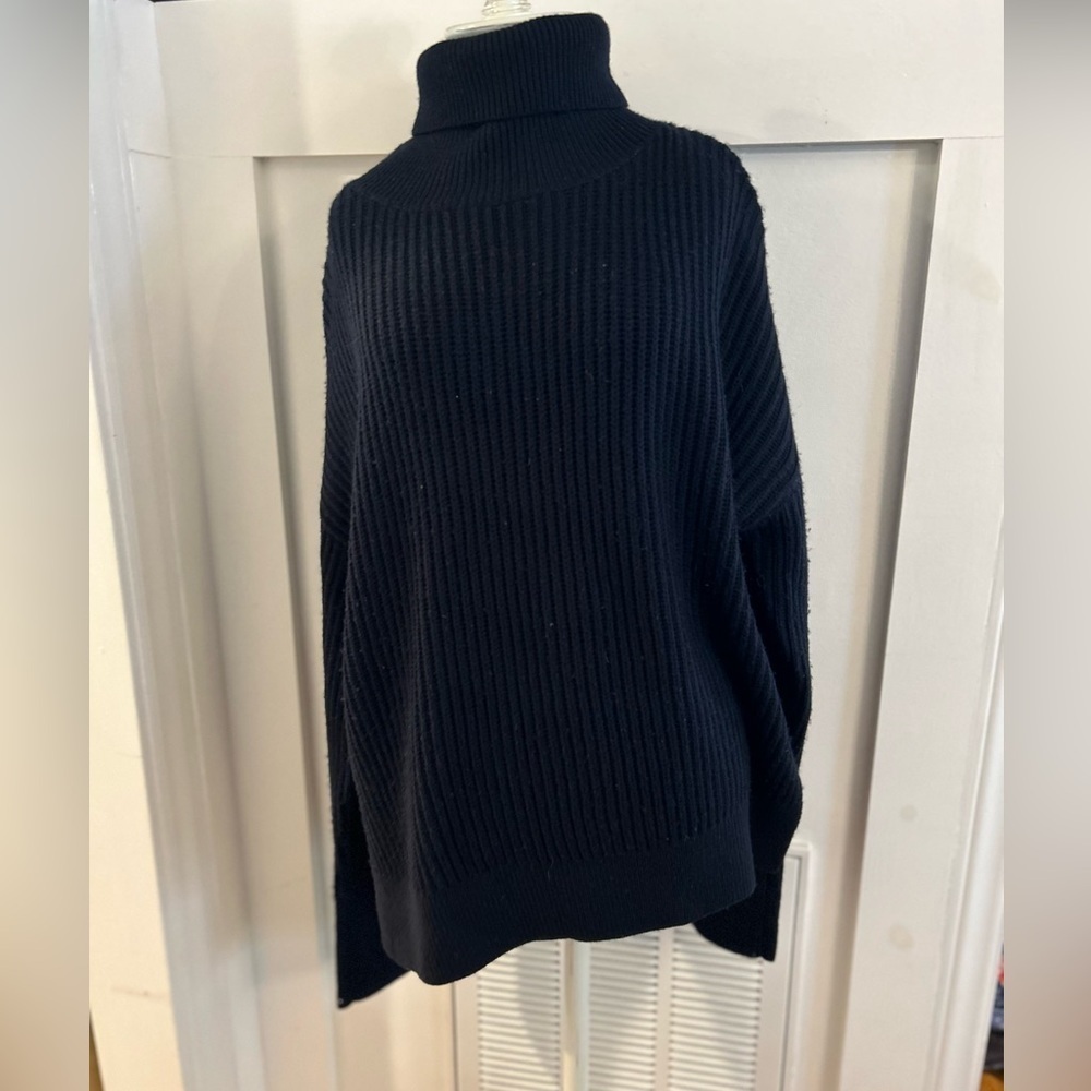 Ana X Pablo navy turtleneck wool sweater side slits oversized - Picture 2 of 7